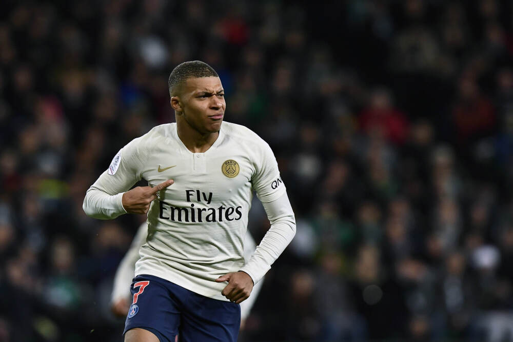 避险情绪扰动市场，黄金受避险需求推动反弹